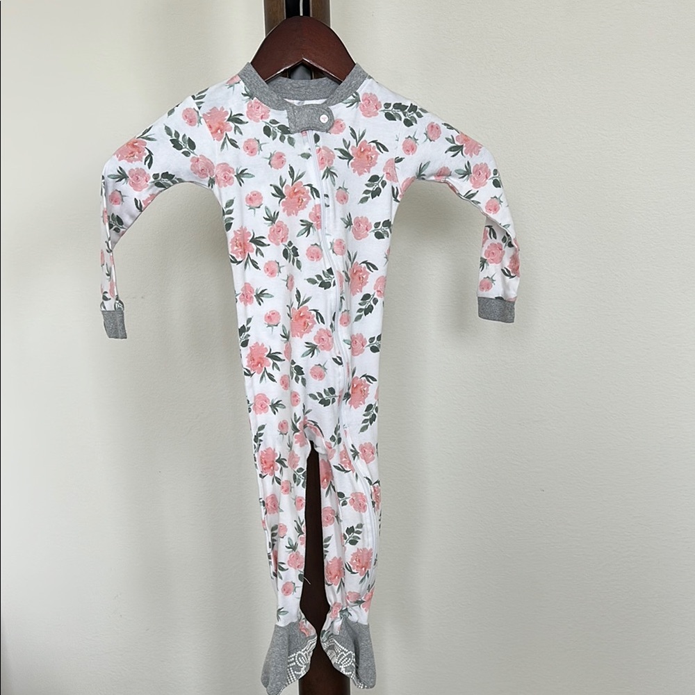 Burt's Bees Pink and Gray Floral Footies